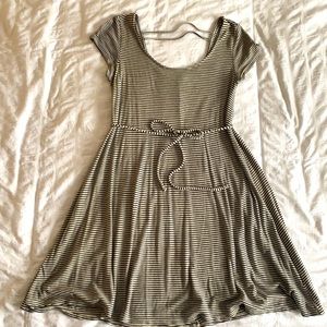 Motherhood Maternity Dress Size Small